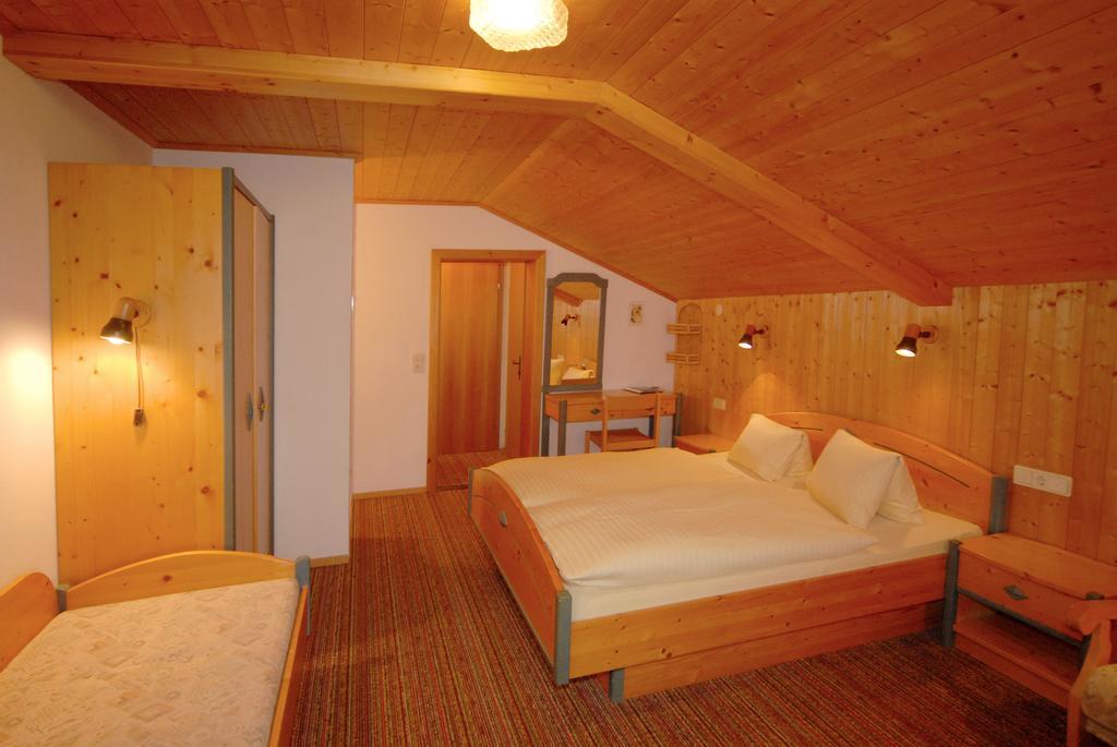 Landhotel Kielhuberhof Рамзау ам Дахщайн Стая снимка